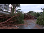 Replay Les stations touristiques italiennes frappées par une tempête violente, causant des dégâts