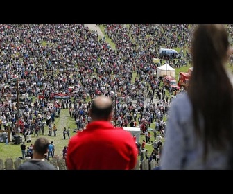 Replay Des milliers de pèlerins ont convergé vers Sumuleu Ciuc pour observer la pentecôte